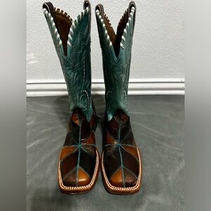 Women’s Ariat boots sz 7.5